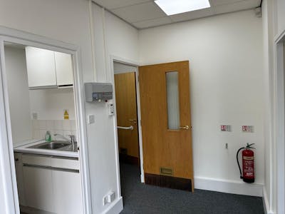 5 Fenlock Court, Witney, Office To Let / For Sale - 1000002976.jpg