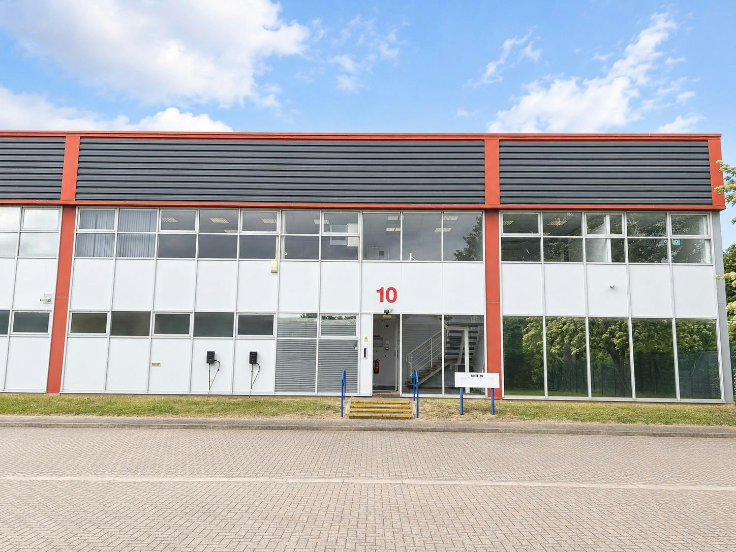 Unit 10 Coldharbour Pinnacles Estate, Harlow, Industrial To Let - External 3