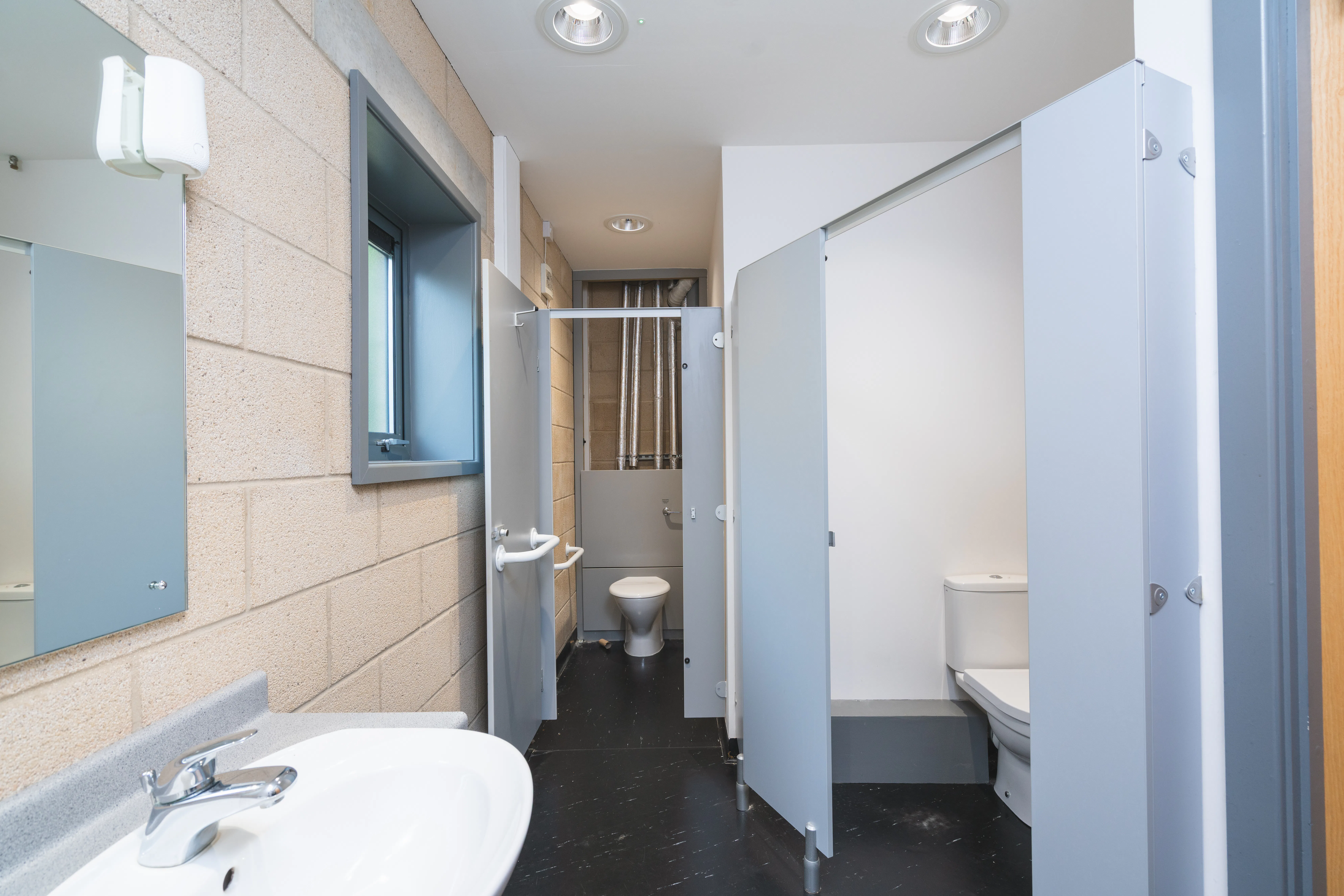 Shires House, Leeds, Offices To Let - _A7R3322.jpg