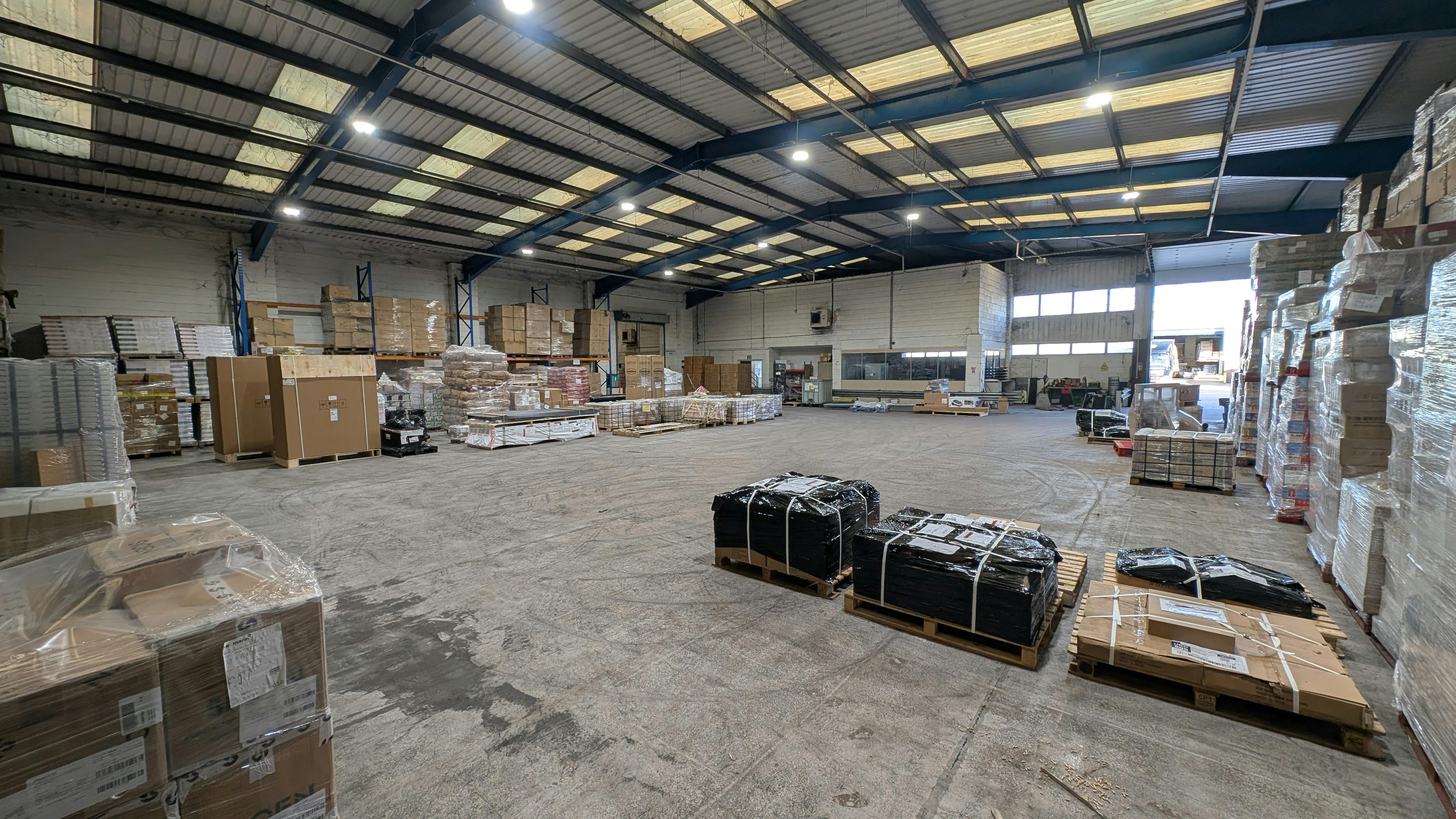 Industrial Unit in Totton - photo 3