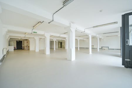 Metropolitan Wharf Building, London, Office To Let - 131032735685aaf6098186ARW1.jpg