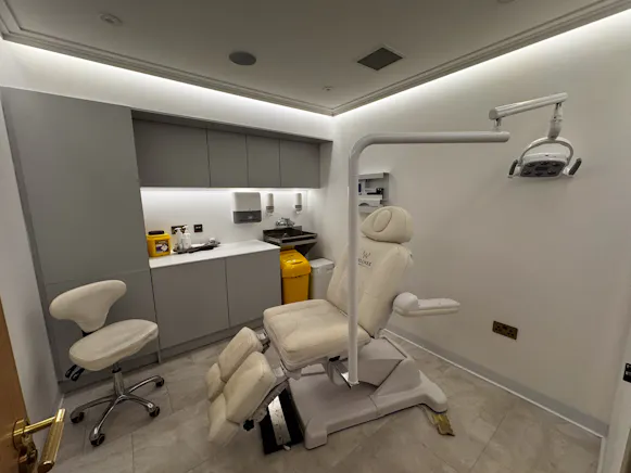 High End HIS Registered Clinic, 21 Philip Murray Road, Bellshill For Sale - IMG_8391.jpg