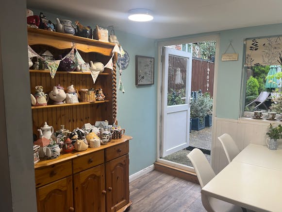 1 & 2 Clieve Cottages, Cookham, Investment / Retail For Sale - IMG_4873.JPG