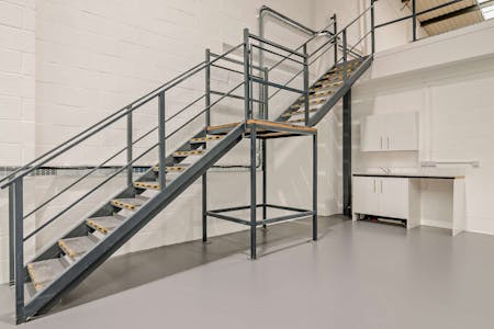 Unit 10, Meadowbrook Park Trading Estate, Sheffield, Industrial/Logistics / Warehouse To Let - 7.jpg