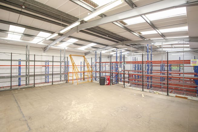 Unit 72 Capitol Park, Colindale, Trade Counter / Showroom / Industrial / Warehouse Lease Assignment - IMG_3853_1.jpg