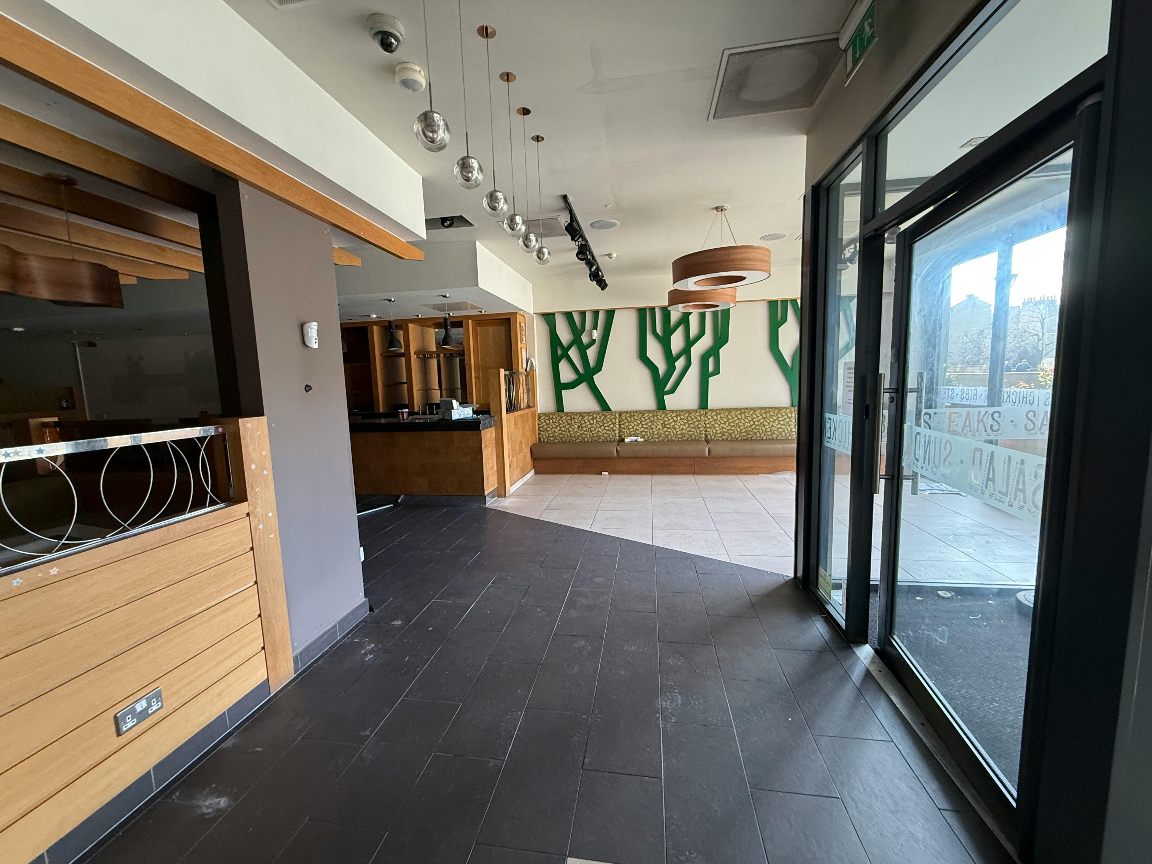 Unit 12 - Broad Street Plaza, Broad Street Plaza, Halifax, Other / Restaurant / Cafe To Let - IMG_8786.jpeg