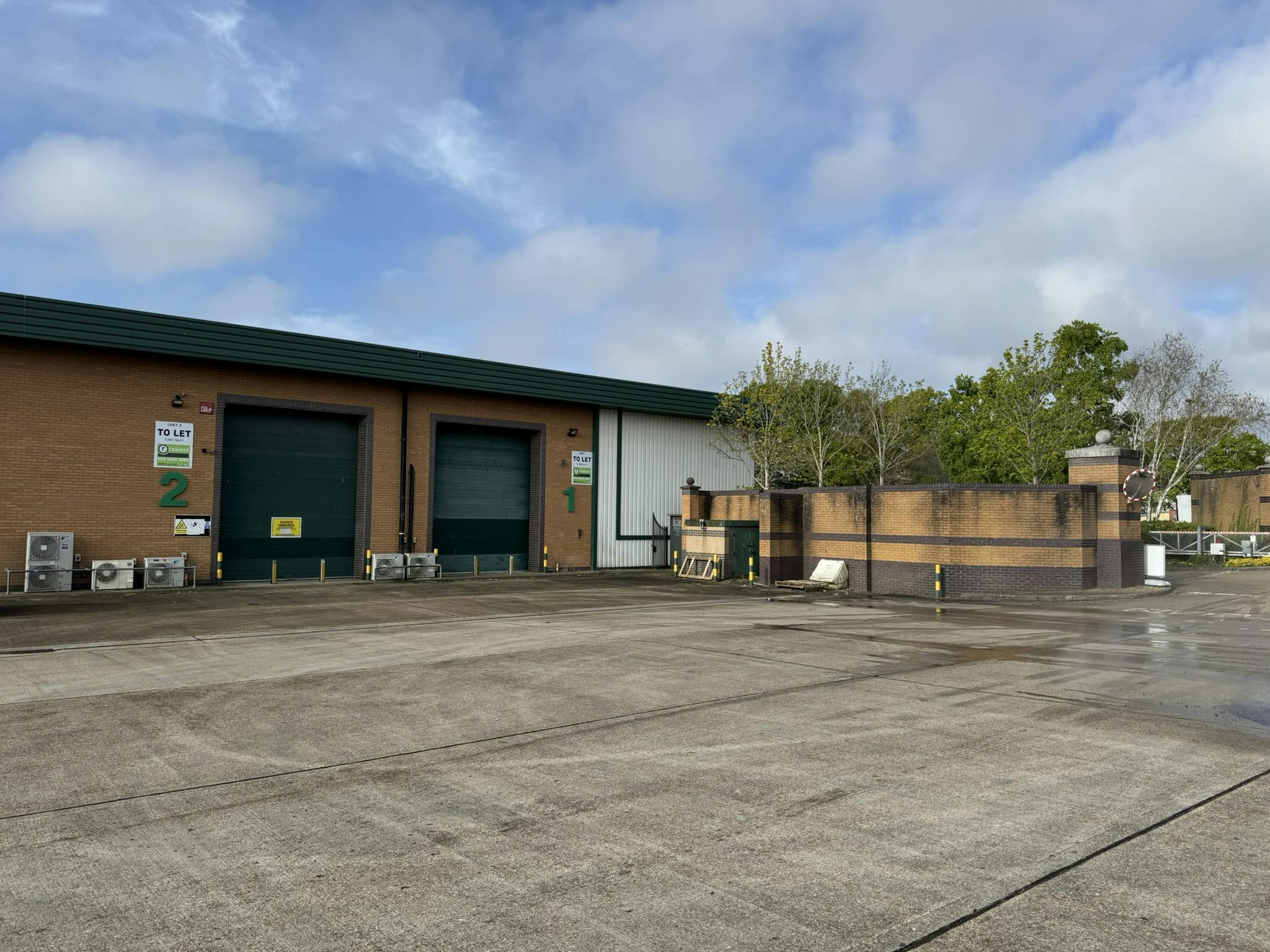 Industrial Unit in Southampton - photo 3