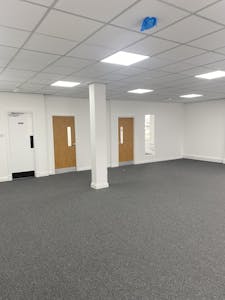 Taylors Court, Rotherham, Office To Let - IMG_0881.JPG