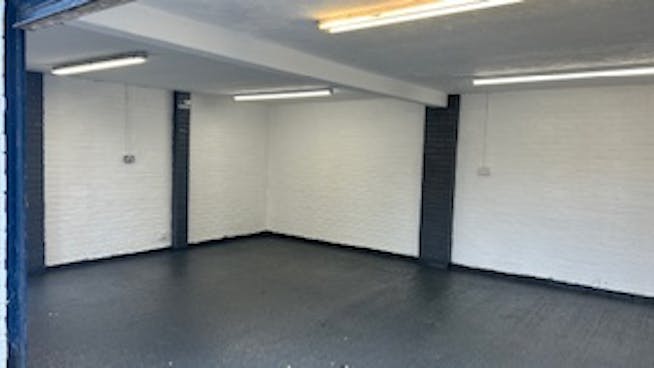 Brook Close, Rochford, Industrial To Let - IMG_1128.jpeg