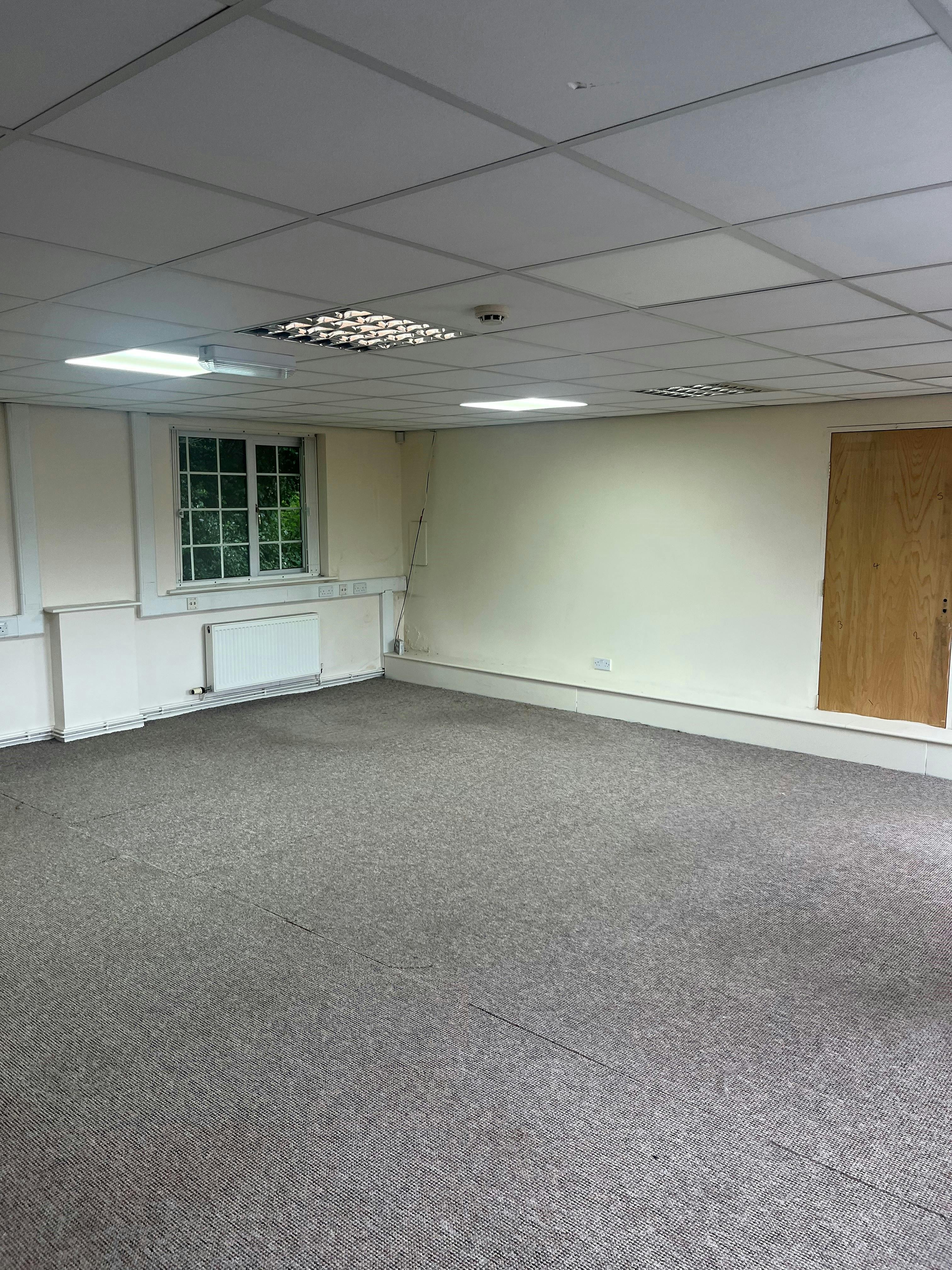 4 Maple Court, Macclesfield, Offices To Let - 4 Maple Court Internal 2.jpg