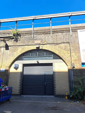 Arch 174, 174a & 174b Sail Street, Waterloo, Waterloo, Industrial / Offices To Let - VXH02502_ARCHES_174_174A__174B_SAIL.jpg