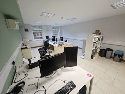 6 Oxford Place, Manchester, Office To Let - 20251107_112237.jpg