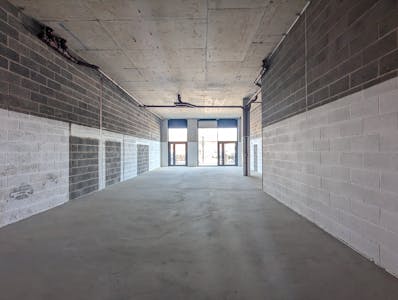 Retail Units at South Oxhey Central Development, 34 Prestwick Road, Watford, Retail To Let - PXL_20260326_122421334.jpg