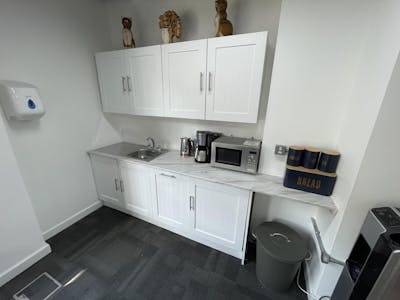Office 1.2, 2 Bath Place, London, Office To Let - img6.jpeg