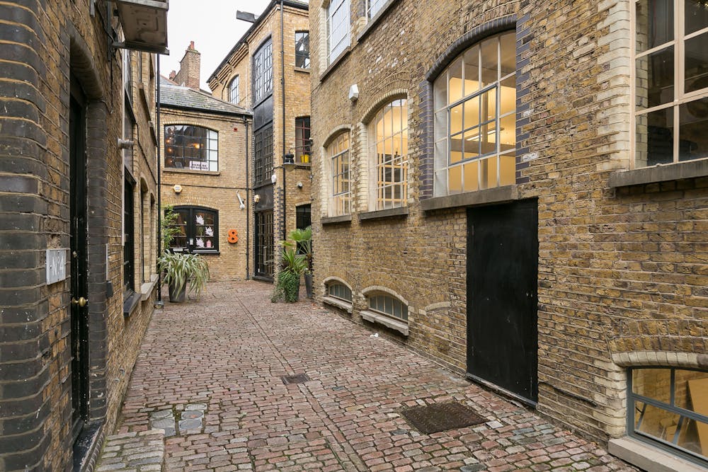 10B Printing House Yard, Hackney Road, London, Office To Let - PrintingHouseYardPerseverenceWorksShoreditchE27PRExternal12DominionLondon.jpg