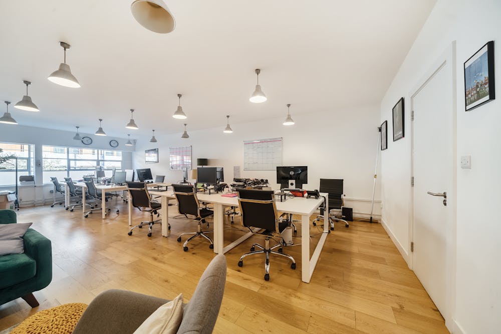 2A The Hangar, London, Office To Let - 1248184 11.jpg