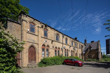 Student Investment Opportunity, London, London, Student Accommodation For Sale - StMarysHallFrontPhoto850x567.jpeg