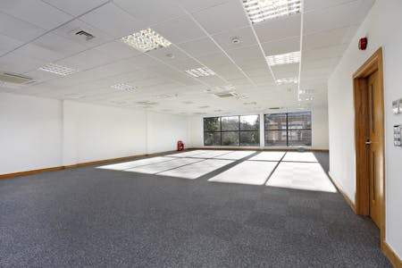 4-7 Teal Court, Anglo Office Park, Amersham, E (Commercial / Business / Service) / Investment / Office For Sale - Unit 4 Anglo Office Pk fpz178699 18.jpg