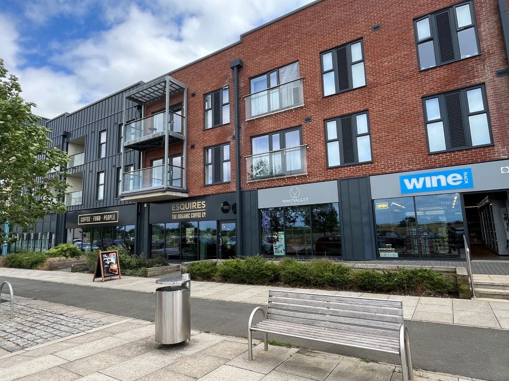 Units 1, 3 & 4 Trinity House West, Bicester, Office / Retail For Sale - image00037.jpg