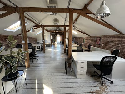 2nd Floor, The Old Grain Store, 127 Gloucester Road, Brighton, Office To Let - IMG_2934.jpg