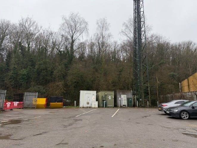 20 Upton Road, Reading, Industrial / Warehouse / Investment For Sale - 1.jpg