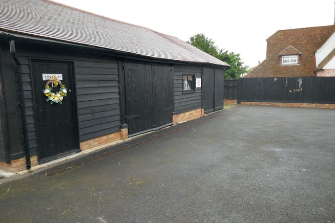 Unit 10, Crumps Farm, Sawbridgeworth, Industrial To Let - P1050753.JPG