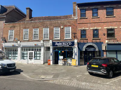 36 High Street, Crawley, Class E Retail / Leisure / Retail / High Street Retail / Retail - In Town Lease Assignment - IMG_1284.JPG
