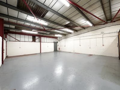 Millers Bridge Industrial Estate, Derby Road, Bootle, Industrial Lease Assignment - IMG_2002 copie.jpg