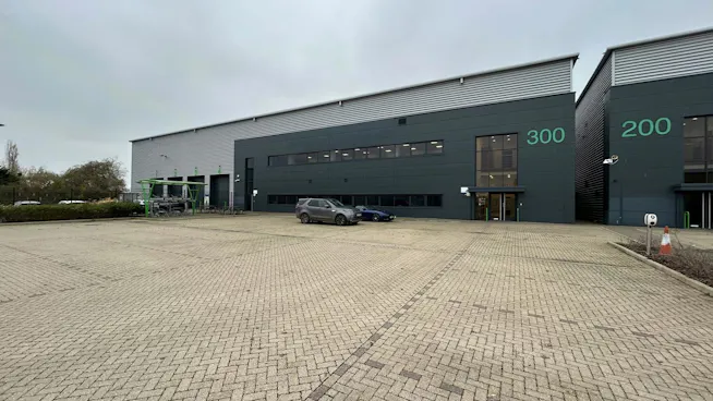 Unit 300, Buckingway Business Park, Cambridge, Distribution Warehouse / Industrial (Multi Let Scheme) To Let - img_4517.jpg