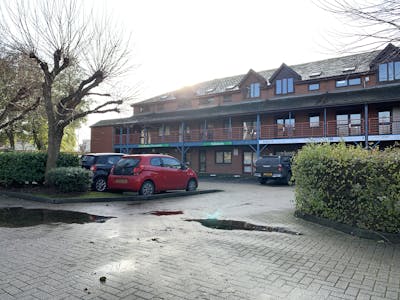 The Top Floor, Froddington House, Southsea, Office / Business Park To Let - 20201217 105145.jpg