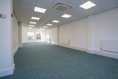 93-95, Bedford Street, Leamington Spa, Office To Let - DSC04723.jpg