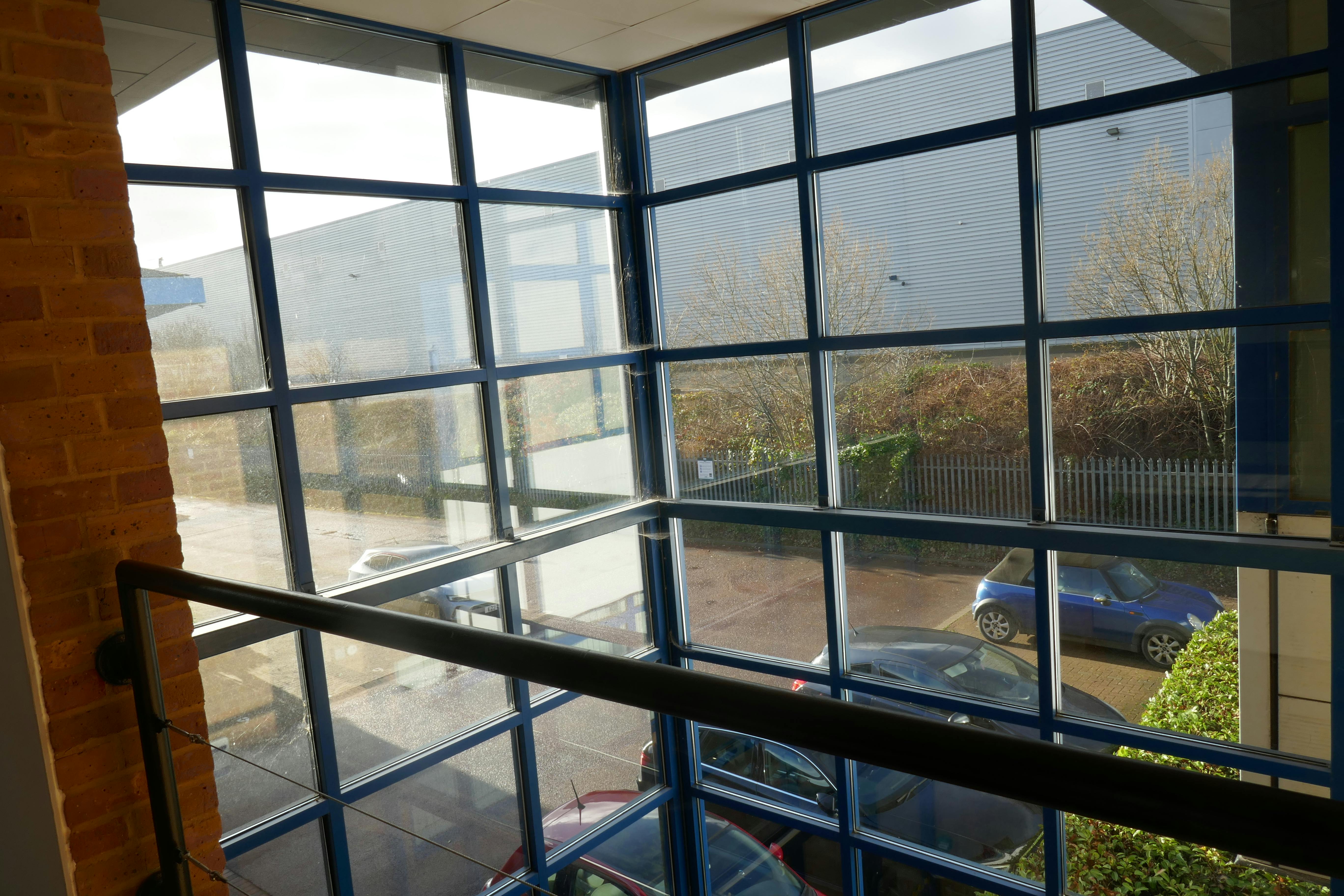 1 Astra Centre, First Floor, Harlow, Offices To Let - P1060510.JPG