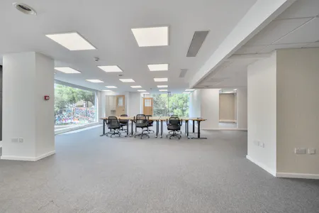 Unit A & B North Gainsborough Studios, London, Office To Let / For Sale - 1479519-16-6a302163cf1cf.jpg