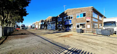 Unit 5, Lancing Business Park, Lancing, Industrial To Let - 20251121_120621(0) - Edited.jpg
