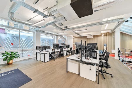 1-6 Newbury Street & 12 Kinghorn Street, London, Office / Showroom For Sale - 1381713266916e336556e7ARW1.jpg