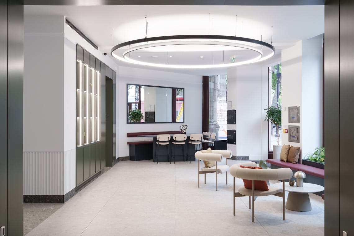 Vernon & Sicilian, 21 Southampton Row, London, Office To Let - 01430.jpg