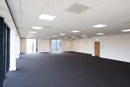 Orbis 9000, Westcott Venture Park, Aylesbury, Industrial To Let - Westcott Finished Buildings - ed nix 040.JPG