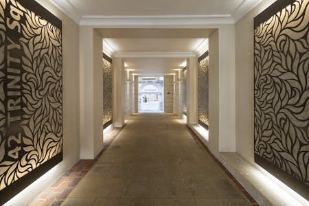 42 Trinity Square, London, Office To Let - MC42475966HR.jpg