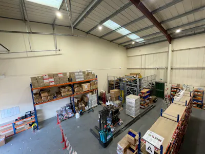 Unit 8, Aylesbury, Industrial / Investment For Sale - IMG_7015.JPG