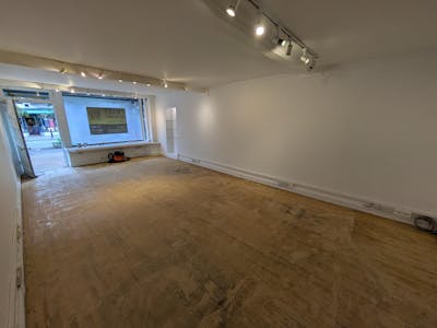 Kent House, Cranleigh, Retail To Let - 1000025550.jpg