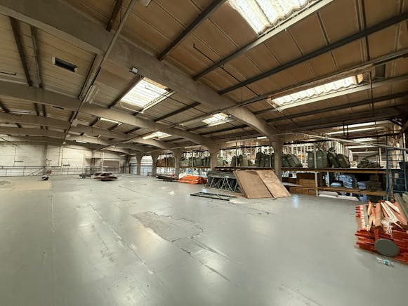 Airborne Industrial Estate, Leigh-on-Sea, Industrial To Let - WhatsApp Image 2026-03-23 at 09.52.43.jpeg