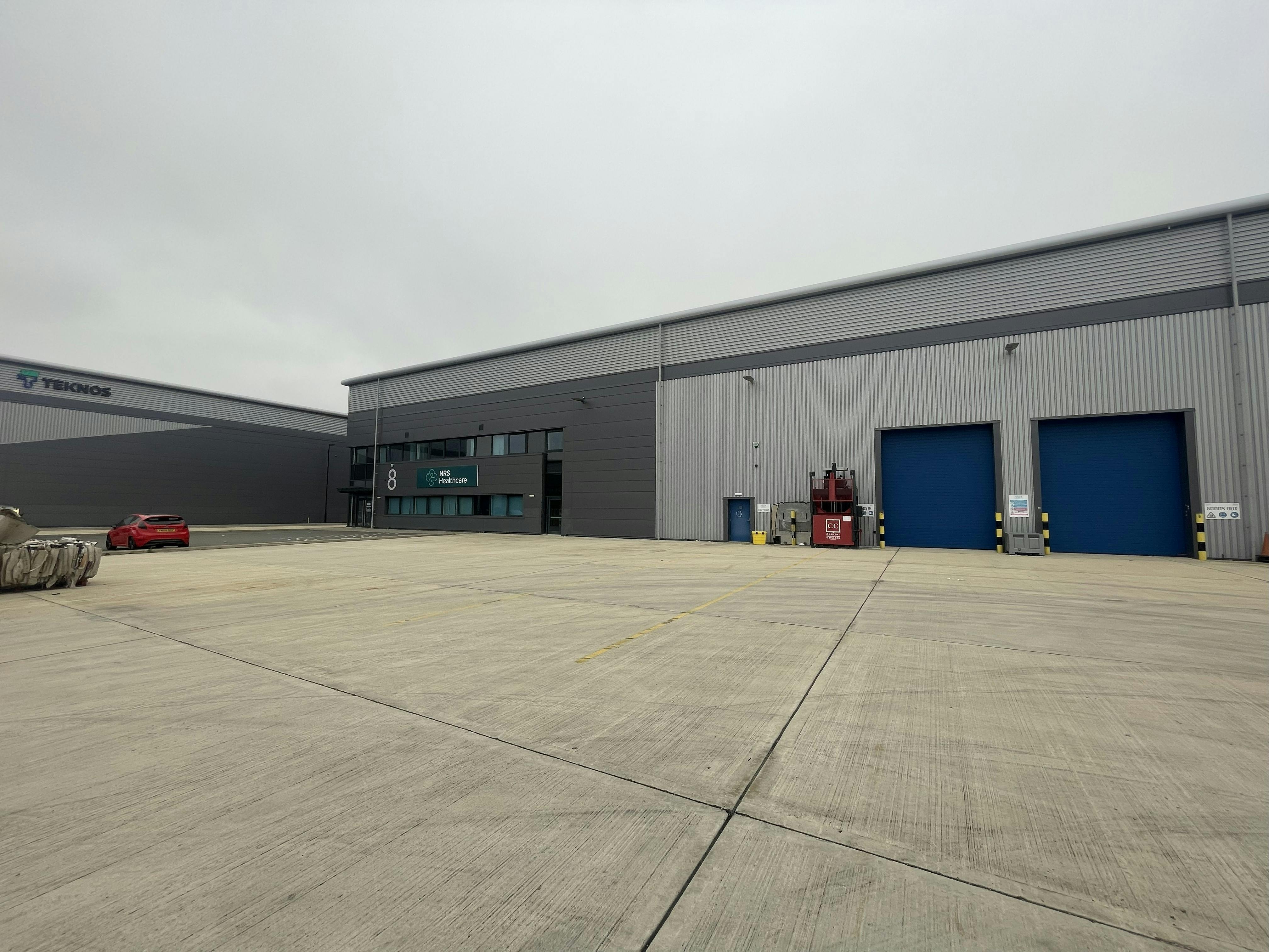 Unit 8, Network @ Link9, Bicester, Warehouse & Industrial To Let - IMG_7024.jpg