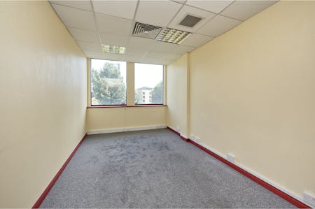 253-254 Upper Street, London, Office To Let - K353354 upper st6756.jpg