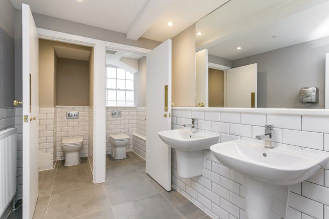 Terriers House, Amersham Road, High Wycombe, Offices To Let - Photo 5