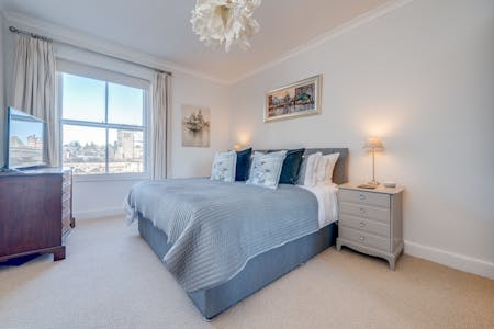 1 & 1A, Montpellier Gardens, Harrogate, Investment / Residential / Retail For Sale - 1A Montpellier Gardens-19.jpg
