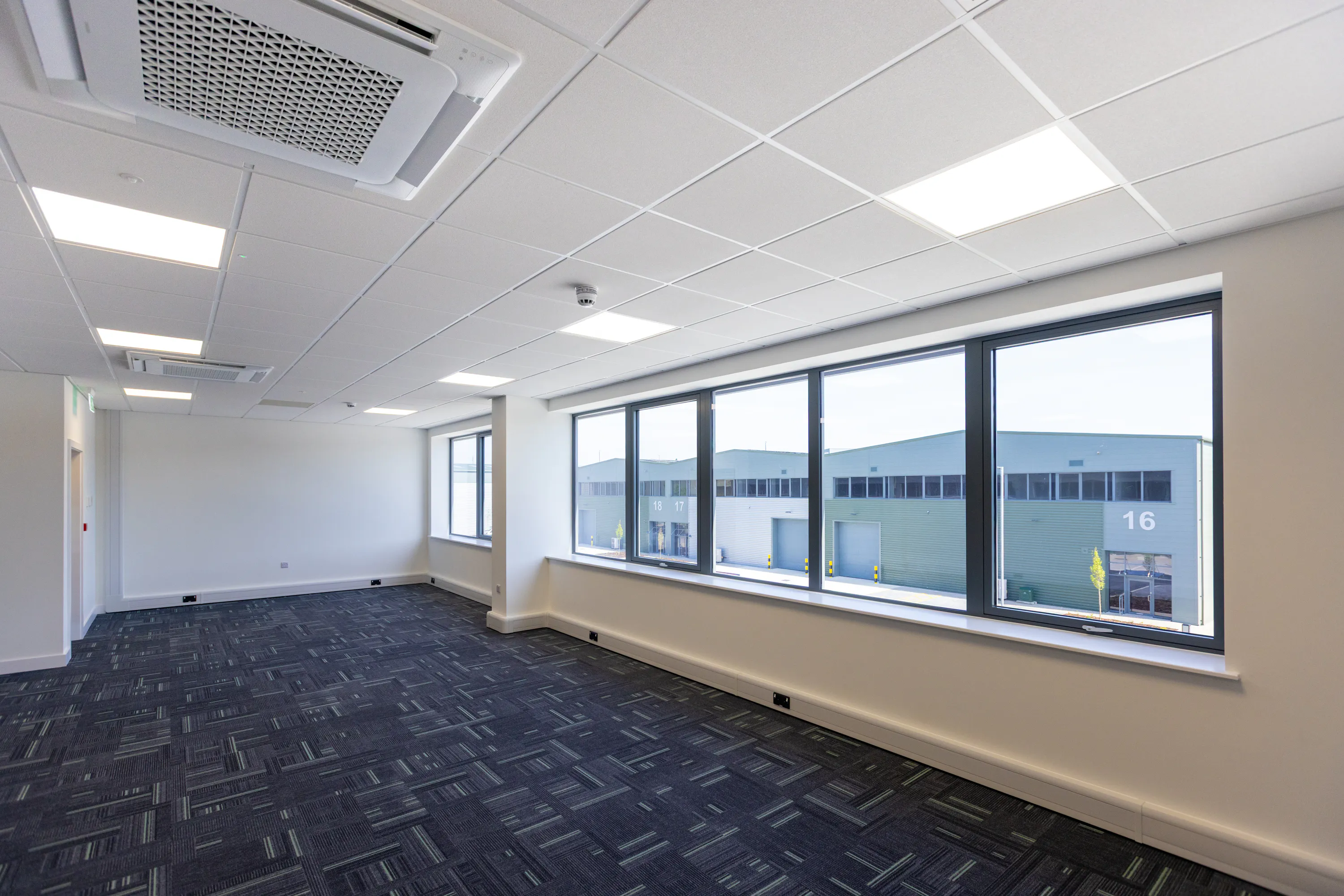 Unit 5 T45, Aire Valley Road, Leeds, West Yorkshire, LS9 0AA