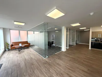 98 Icknield Street, Birmingham, Office To Let - WhatsApp Image 2026-10-07 at 12.08.18 (3).jpeg
