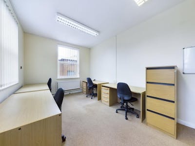 Oakridge House, Wellington Road, High Wycombe, Serviced Office To Let - Internal 2.jpg