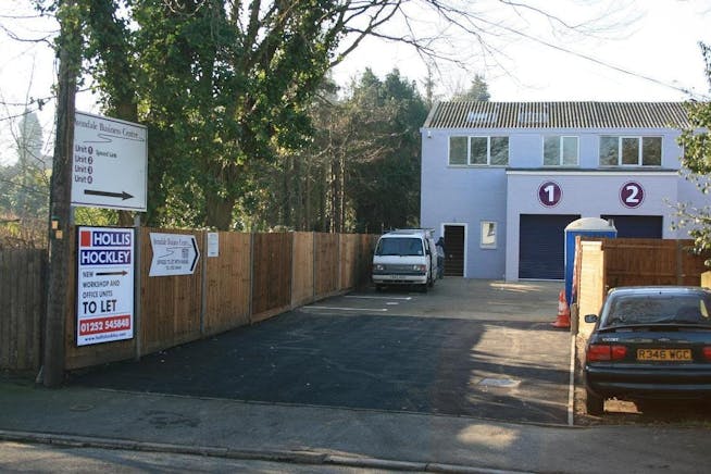 Unit 2 Avondale Business Centre, Fleet, Warehouse & Industrial To Let - e1e5a985d24377852c27ec4a2f963620letti.jpeg