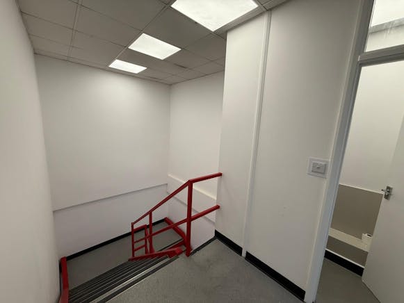 11 Totman Crescent, Rayleigh, Industrial / Office To Let - WhatsApp Image 2026-01-06 at 13.51.11 (1).jpeg